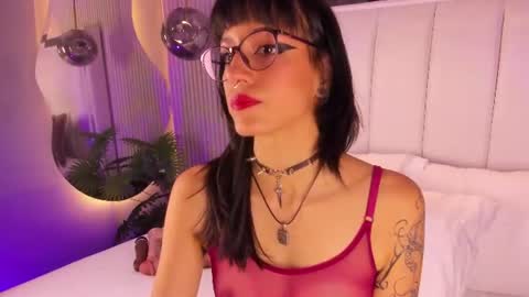 violettacolinss online show from 1, 7, 2026