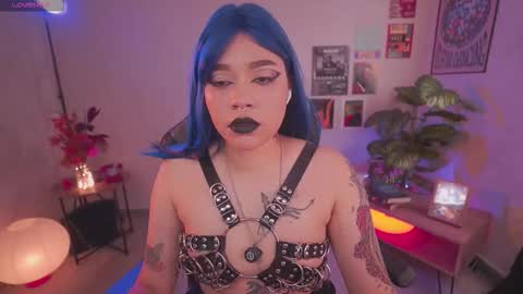 JULIE UWU online show from 25, 2, 2026