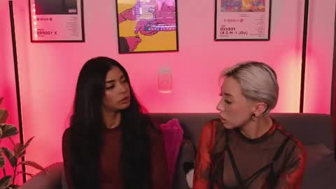 Violet online show from 18, 4, 2026