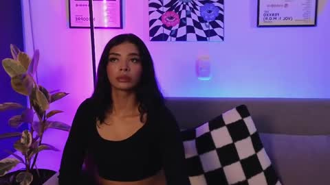 Violet online show from 20, 5, 2026