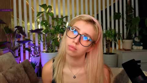 Violetta online show from 30, 11, 2025