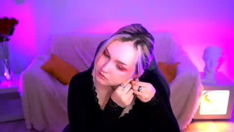 Violett online show from 1, 6, 2026