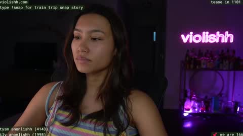 Snapshot of violishh chatting on 1, 3, 2025 follow me on twitter violishh and ig violishh  online show from 1, 3, 2025