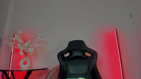 Snapshot of viollasinzz chatting on 17, 1, 2026 Violla online show from 17, 1, 2026