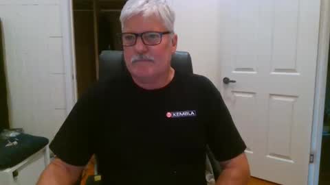 Snapshot of viper654321 chatting on 4, 10, 2025 viper654321 online show from 4, 10, 2025