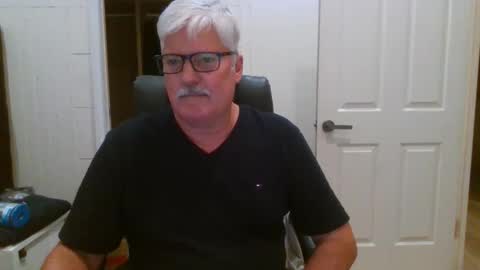 Snapshot of viper654321 chatting on 11, 10, 2025 viper654321 online show from 11, 10, 2025