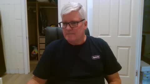 Snapshot of viper654321 chatting on 19, 5, 2026 viper654321 online show from 19, 5, 2026