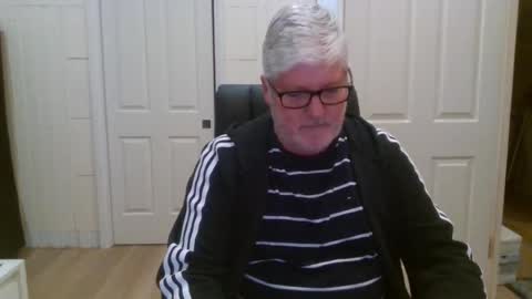 Snapshot of viper654321 chatting on 25, 6, 2026 viper654321 online show from 25, 6, 2026