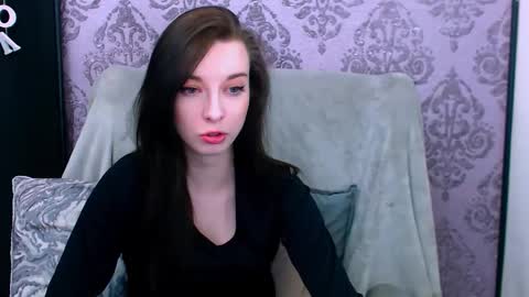 Snapshot of virgiluna chatting on 18, 5, 2026 VirginLuna online show from 18, 5, 2026