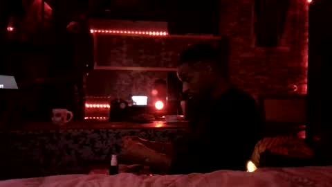 Omoje Ultra Mega online show from 14, 12, 2025