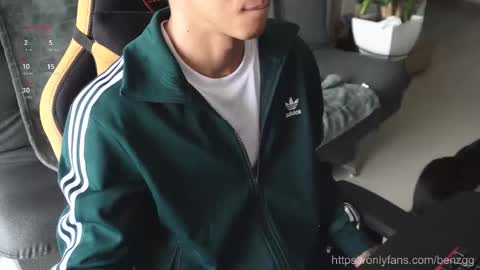 VITO BENZ online show from 20, 11, 2025