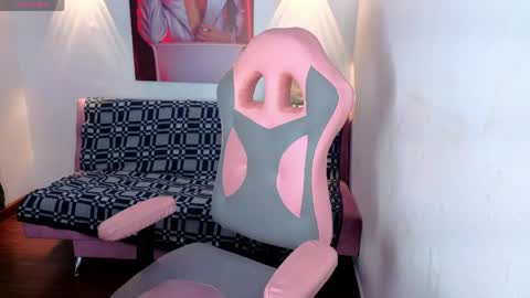 Snapshot of vittoria_lombardi07 chatting on 24, 5, 2026 VITTORIA online show from 24, 5, 2026