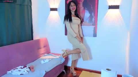Snapshot of vittoria_lombardi07 chatting on 13, 6, 2026 VITTORIA online show from 13, 6, 2026