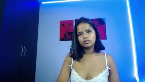 Snapshot of vittoriaandersen chatting on 13, 1, 2026 Vittoria Andersen online show from 13, 1, 2026