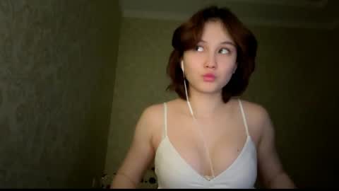 Sonya online show from 12, 4, 2026