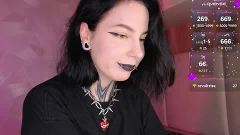 Vivi   online show from 24, 5, 2026
