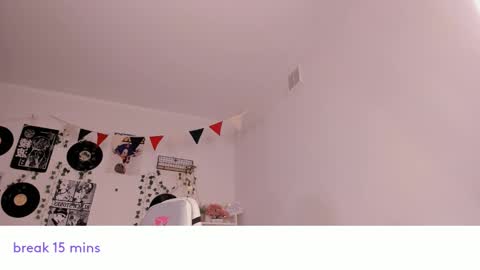Snapshot of vivian_qwerty chatting on 3, 2, 2025 vivian_qwerty online show from 3, 2, 2025