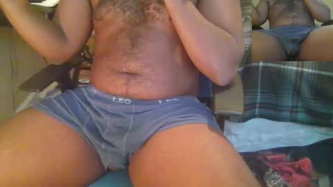 Snapshot of vividerblock45 chatting on 22, 12, 2024 youngbbc538 online show from 22, 12, 2024