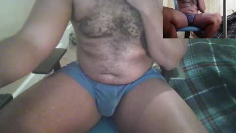 Snapshot of vividerblock45 chatting on 14, 9, 2025 youngbbc538 online show from 14, 9, 2025