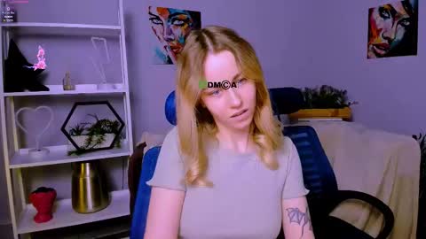 Vivi online show from 28, 2, 2025