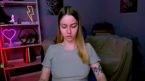 Vivi online show from 3, 3, 2025