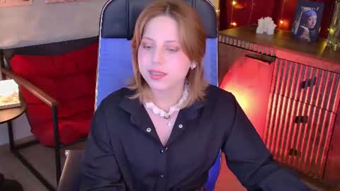 Snapshot of viviennehebert chatting on 25, 6, 2026 Vivienne online show from 25, 6, 2026