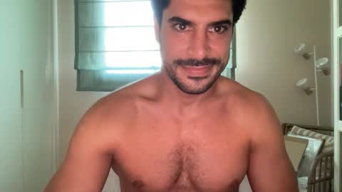 Snapshot of vivisasagregre chatting on 17, 9, 2025 Nero88 online show from 17, 9, 2025