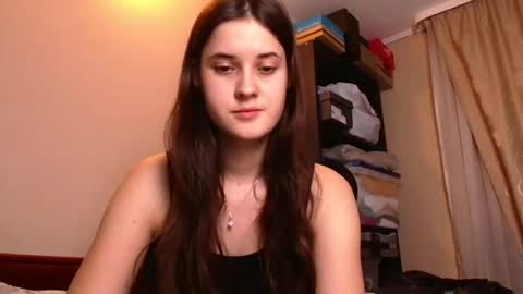 Snapshot of vixen_lily chatting on 12, 12, 2024 Vixen Lily online show from 12, 12, 2024