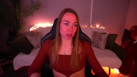 Ur Lady online show from 15, 4, 2026