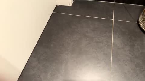 Snapshot of vm93m chatting on 13, 2, 2025 John online show from 13, 2, 2025