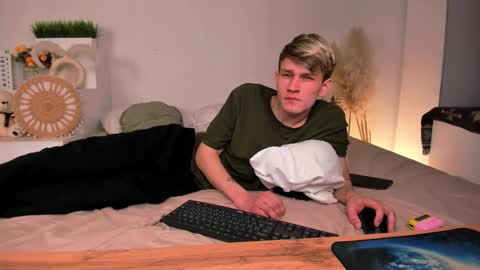 Snapshot of volan_starts chatting on 15, 2, 2026 Dan online show from 15, 2, 2026