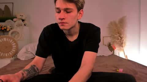 Snapshot of volan_starts chatting on 25, 2, 2026 Dan online show from 25, 2, 2026