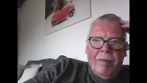 Snapshot of volkeronly chatting on 5, 2, 2025 volkeronly online show from 5, 2, 2025