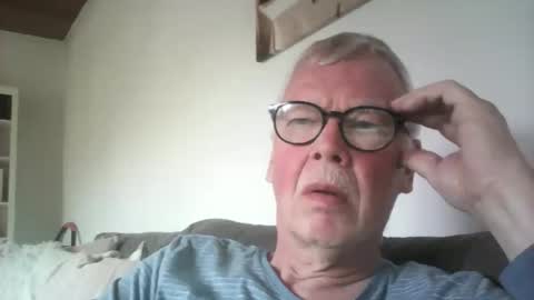 Snapshot of volkeronly chatting on 26, 9, 2025 volkeronly online show from 26, 9, 2025