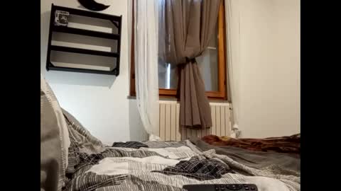 volpecesare419 online show from 22, 2, 2025
