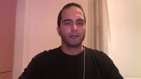 Snapshot of volve5 chatting on 8, 1, 2025 volve5 online show from 8, 1, 2025