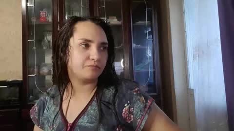 voulezvous_angel online show from 4, 2, 2026