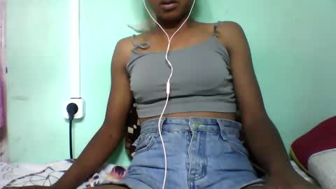 Snapshot of vounialdy chatting on 30, 1, 2025 vounialdy online show from 30, 1, 2025