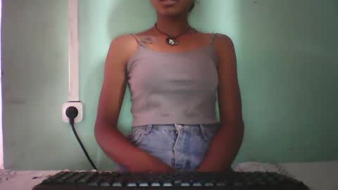 Snapshot of vounialdy chatting on 31, 1, 2025 vounialdy online show from 31, 1, 2025