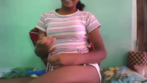 Snapshot of vounialdy chatting on 24, 2, 2025 vounialdy online show from 24, 2, 2025