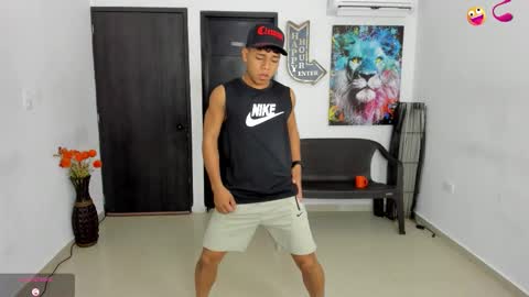 voyeurism_guys online show from 21, 11, 2025