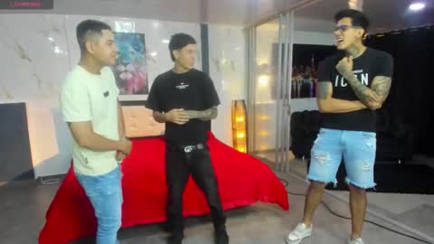 voyeurism_guys online show from 24, 3, 2026