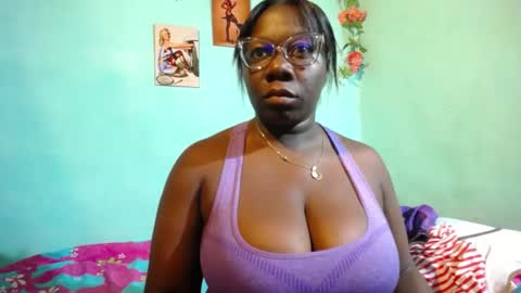 Snapshot of vskayper chatting on 12, 7, 2026 skay online show from 12, 7, 2026