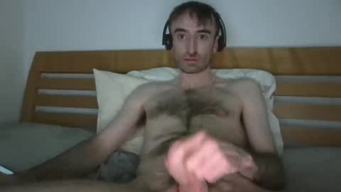 hung boy online show from 9, 3, 2025