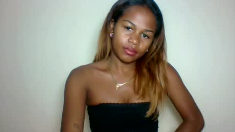 vynarahot online show from 5, 7, 2026