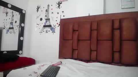 Zafiroo online show from 24, 2, 2026