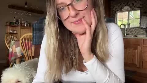 Snapshot of wanderlustjade chatting on 6, 1, 2025 Jade  Adonis online show from 6, 1, 2025