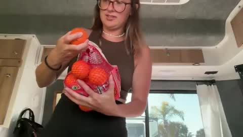 Snapshot of wanderlustjade chatting on 16, 2, 2025 Jade  Adonis online show from 16, 2, 2025