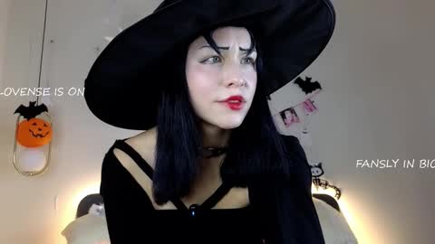 Betti online show from 30, 10, 2025