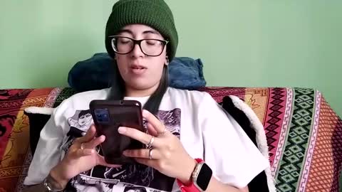 Waningrose  Lu online show from 19, 1, 2025